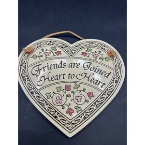 Spooner Creek Designs Macone 7"‎ Clay Wall Plaque Art Friend Flowers Heart 1993